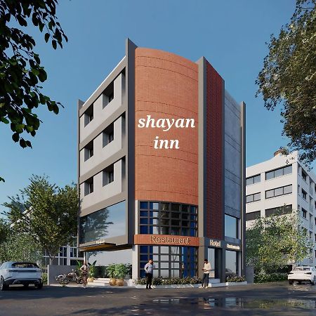 Hotel Shayan Inn Rajkot Extérieur photo